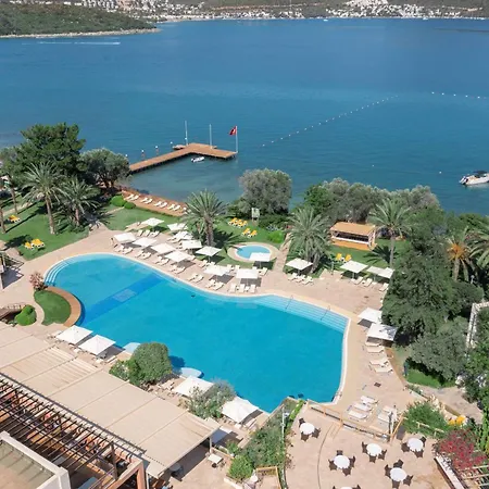 Doubletree By Hilton Bodrum Isil Club Ultra Torba