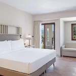 Üdülőközpont Doubletree By Hilton Bodrum Isil Club Ultra