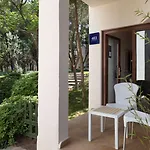 Doubletree By Hilton Bodrum Isil Club Ultra 5*