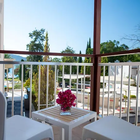 Doubletree By Hilton Bodrum Isil Club Ultra Semesteranläggning (resort)