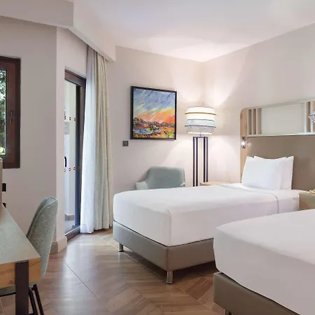 Doubletree By Hilton Bodrum Isil Club Ultra Üdülőközpont 5*