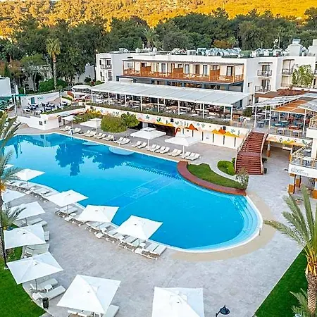 Doubletree By Hilton Bodrum Isil Club Ultra Semesteranläggning (resort) 5*