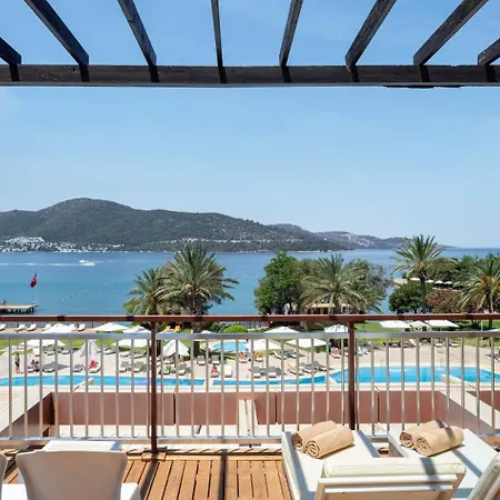 Doubletree By Hilton Bodrum Isil Club Ultra Semesteranläggning (resort) 5*