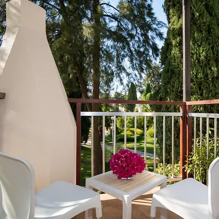 Doubletree By Hilton Bodrum Isil Club Ultra Semesteranläggning (resort)