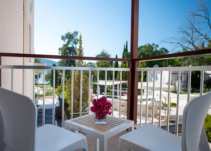 Doubletree By Hilton Bodrum Isil Club Ultra Θέρετρο